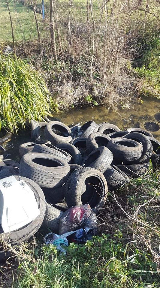Ferentino: pneumatici nel fiume Alabro